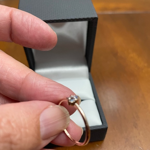 Ring - Picture 3 of 3